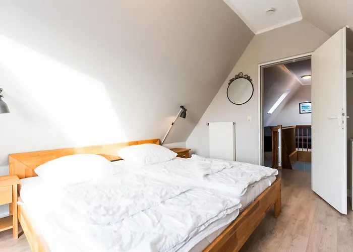 Tante Schmidt 4 * Staberdorf